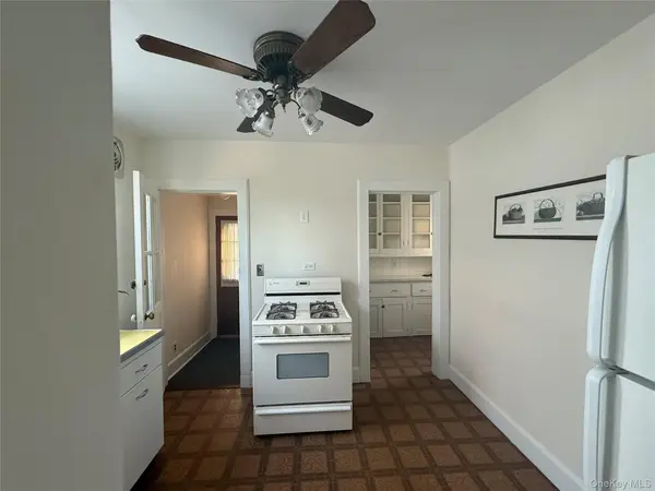 26 Rockland PL, New Rochelle, NY 10801