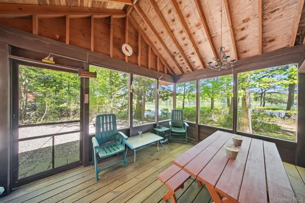 67 East RD, Wurtsboro, NY 12790