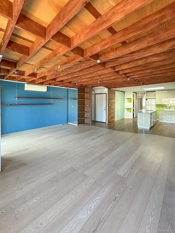 310 Delaware AVE, Staten Island, NY 10305