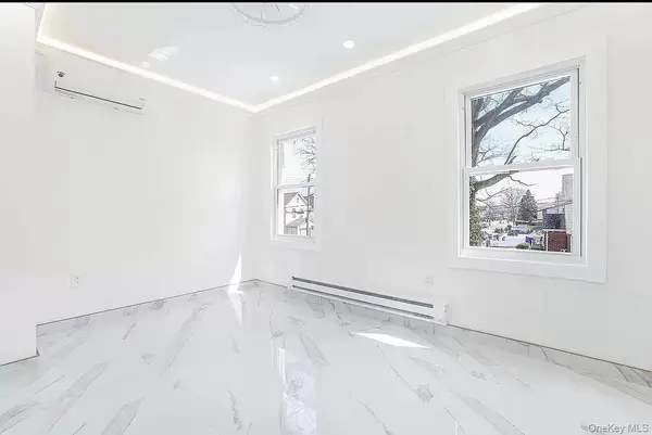 Address not disclosed, Queens Village, NY 11429