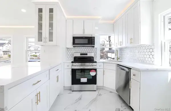Address not disclosed, Queens Village, NY 11429