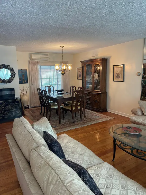 116-03 A 217th ST #A, Cambria Heights, NY 11411