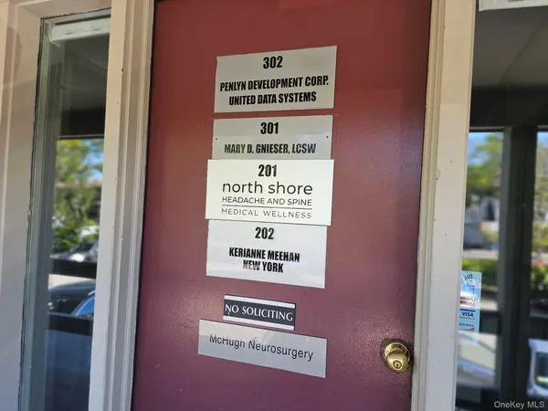 202 E Main ST #302 2nd Floor, Huntington, NY 11743