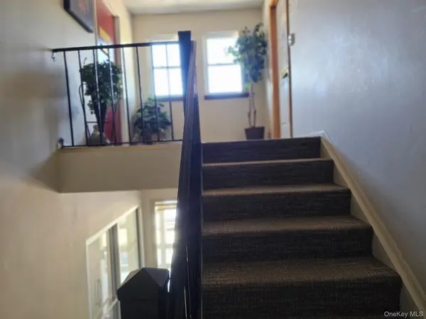 202 E Main ST #302 2nd Floor, Huntington, NY 11743