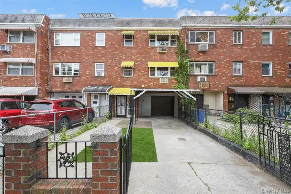 1964 Burke AVE, Bronx, NY 10469