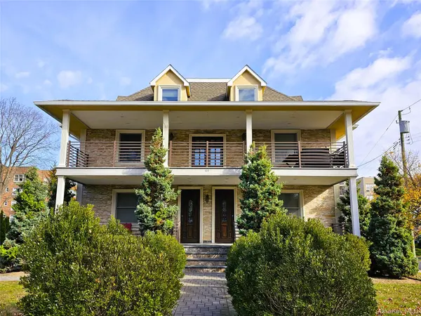 49 Greenridge AVE, White Plains, NY 10605