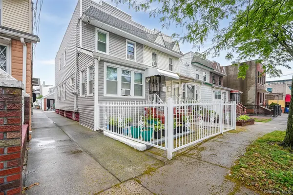 10327 109th ST, Richmond Hill S., NY 11419