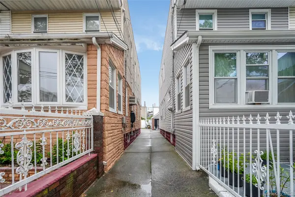 10327 109th ST, Richmond Hill S., NY 11419