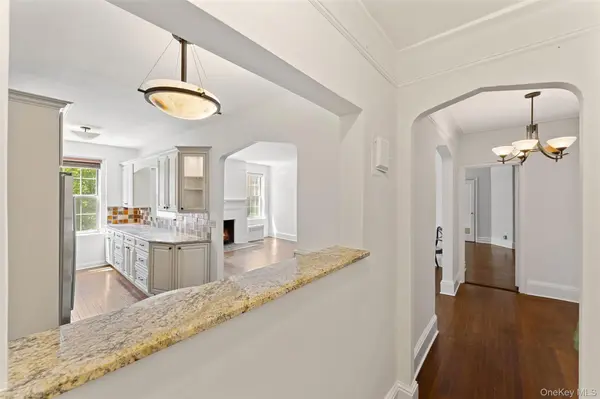 25 Parkview AVE #2E, Bronxville, NY 10708