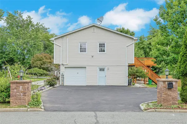 17 Quaspeak RD, Congers, NY 10920