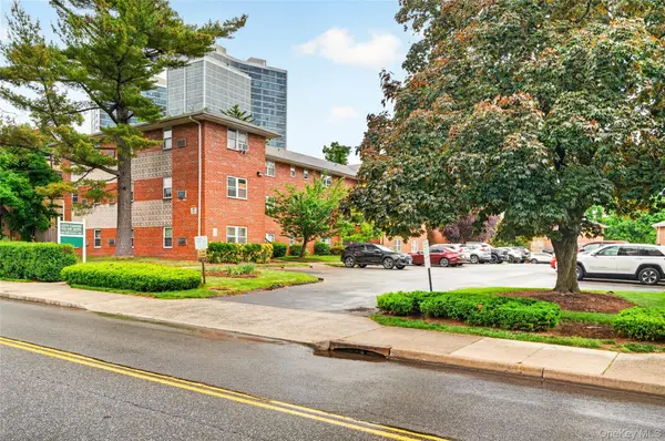 160 Centre AVE #3M, New Rochelle, NY 10805
