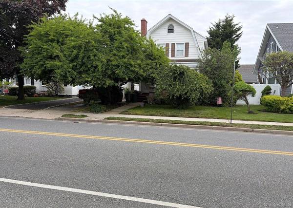 259 Lincoln AVE, Rockville Centre, NY 11570