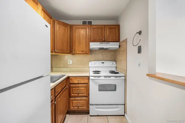 115 Dehaven DR #105, Yonkers, NY 10703