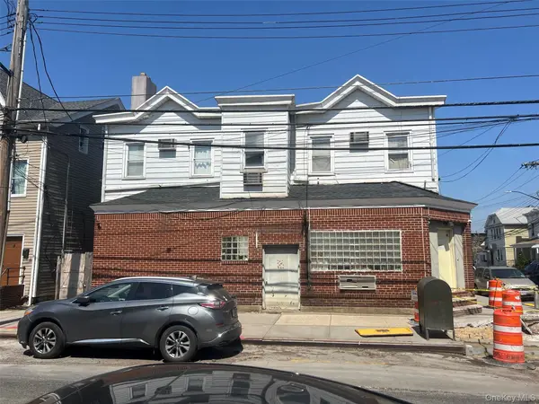 11319 14th RD, College Point, NY 11356