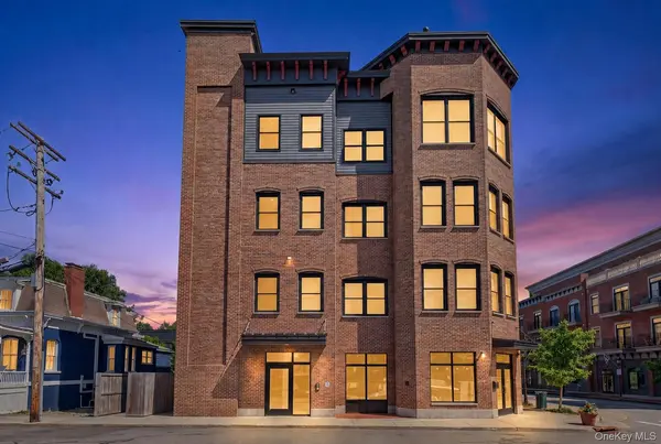 226 Main ST #402, Beacon, NY 12508
