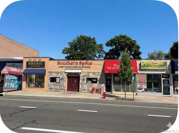 1635 Hillside AVE, New Hyde Park, NY 11040