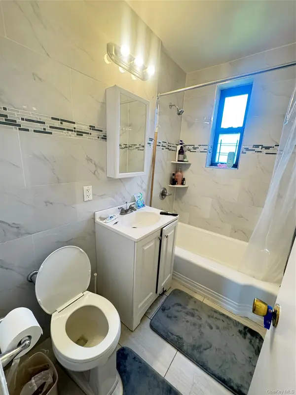 144-46 38th AVE #4H, Flushing, NY 11354