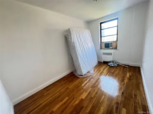 144-46 38th AVE #4H, Flushing, NY 11354
