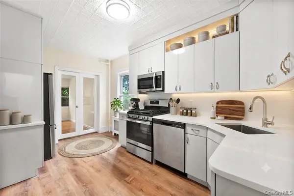 91 Parkway RD #G1, Bronxville, NY 10708