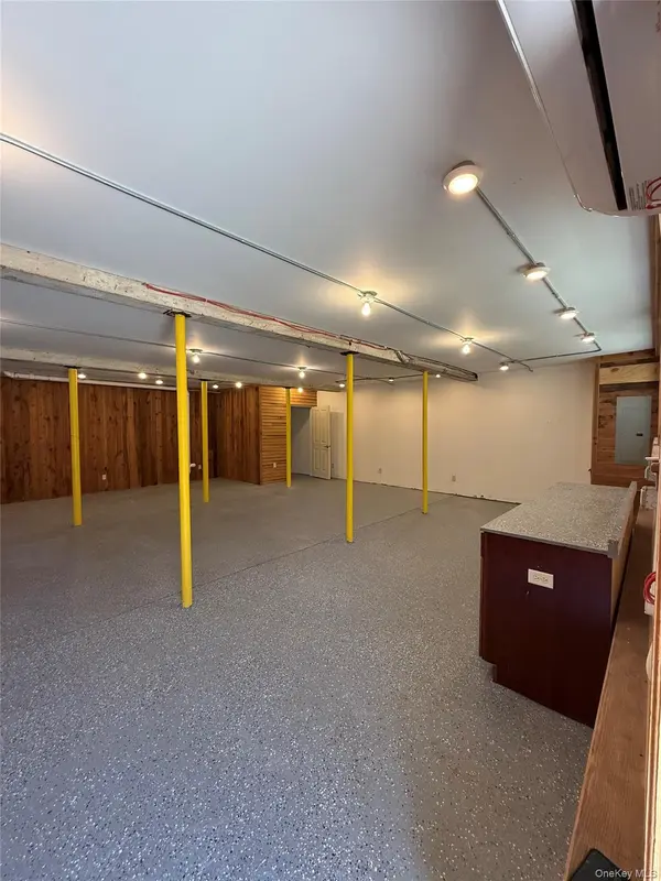 2952 State Route 94 #104, Chester, NY 10918
