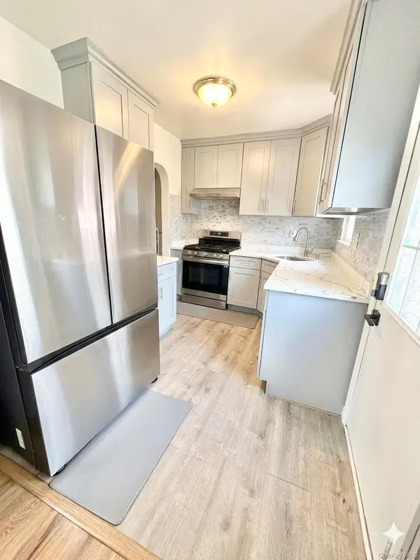 22723 109th AVE, Queens Village, NY 11429