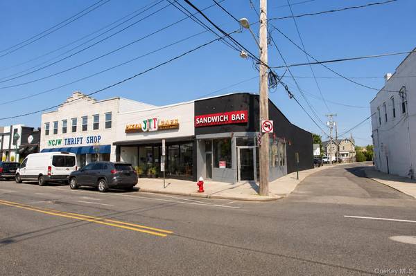 346 Central AVE, Lawrence, NY 11559