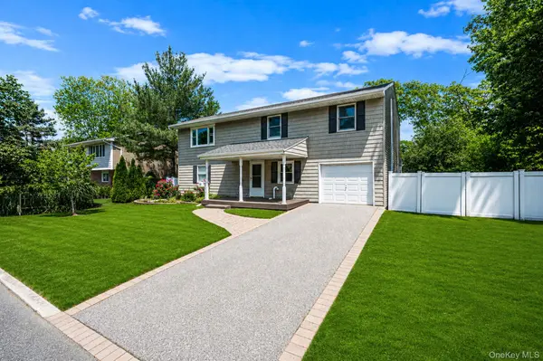 377 Montgomery AVE, West Babylon, NY 11704