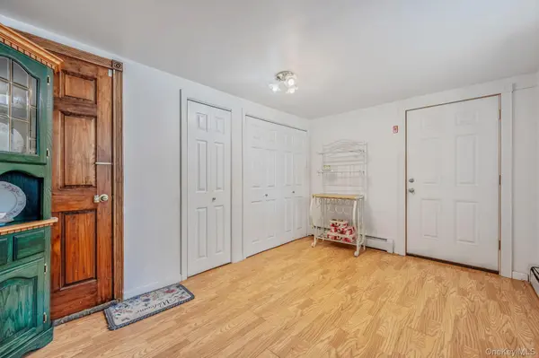377 Montgomery AVE, West Babylon, NY 11704