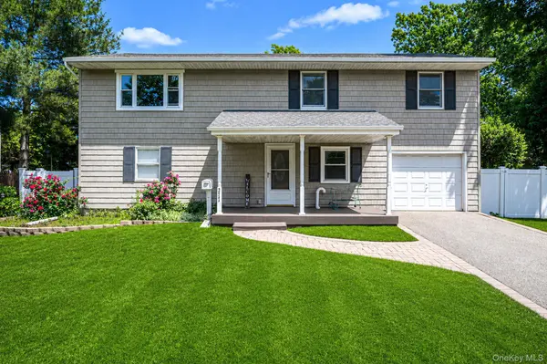 377 Montgomery AVE, West Babylon, NY 11704
