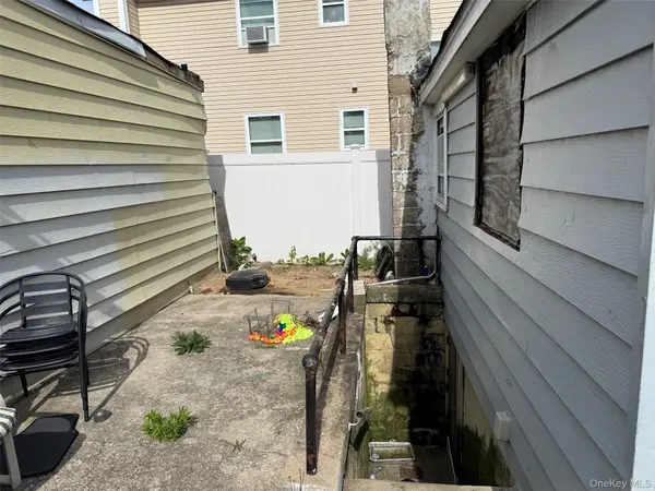 1326 Star AVE, Elmont, NY 11003