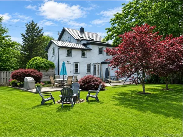 744 Main ST #1, Greenport, NY 11944