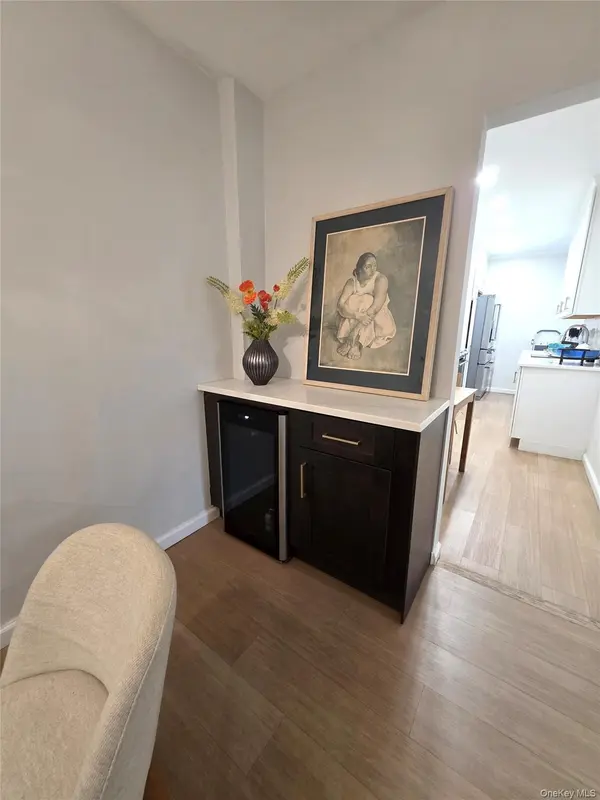33-25 90th ST #1A, Jackson Heights, NY 11372