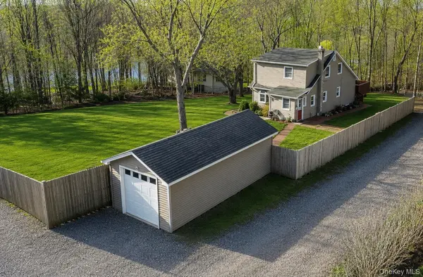 8 Randall PLZ, Port Jervis, NY 12771
