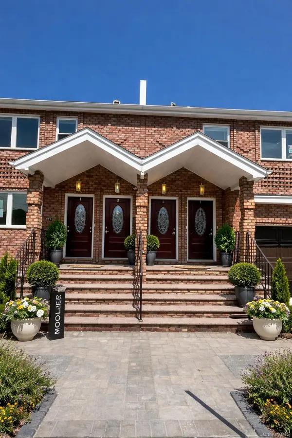 1724 New Haven AVE, Far Rockaway, NY 11691