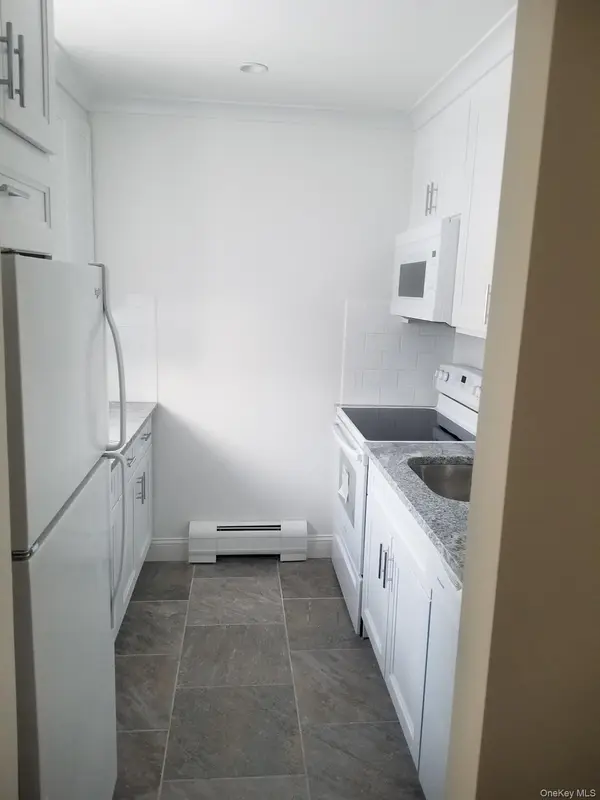 49 Tanager RD #4905, Monroe, NY 10950