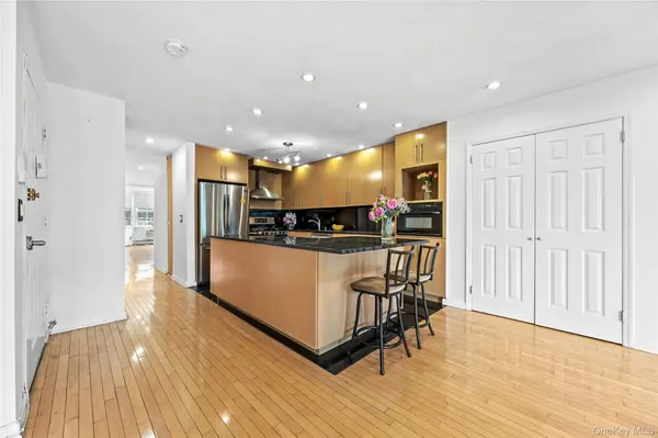 207-23 Darren DR #2nd Floor, Bayside, NY 11360