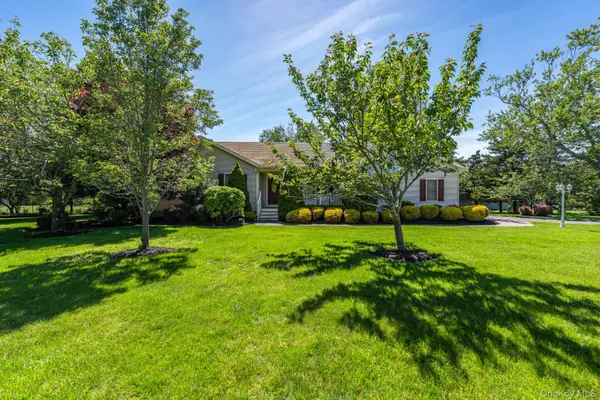 575 Willow DR, East Marion, NY 11939