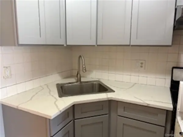 109-16 176th ST, Jamaica, NY 11433