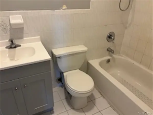 109-16 176th ST, Jamaica, NY 11433