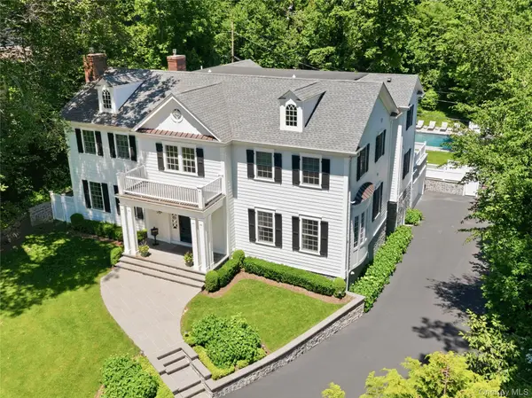 55 Plymouth RD, Manhasset, NY 11030