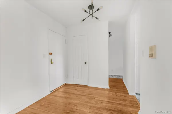 365 Bronx River RD #6C, Yonkers, NY 10704