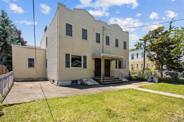6114 56th DR, Maspeth, NY 11378