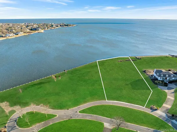 Lot 6 Overlea CT, Bay Shore, NY 11706