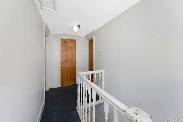 105-23 Remington ST, Jamaica, NY 11435