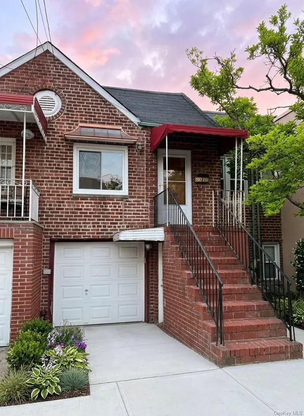 59-32 164th ST, Fresh Meadows, NY 11365