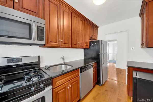 10 South #2F, Harrison, NY 10528