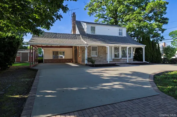 3499 Woodward AVE, Wantagh, NY 11793