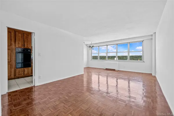 555 Kappock AVE #21K, Bronx, NY 10463