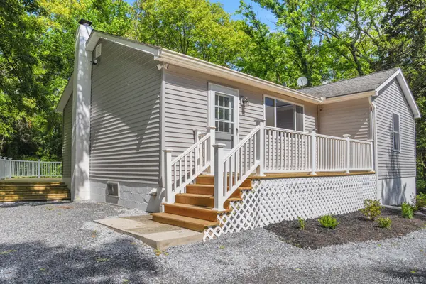 287 Norton RD, Red Hook, NY 12571