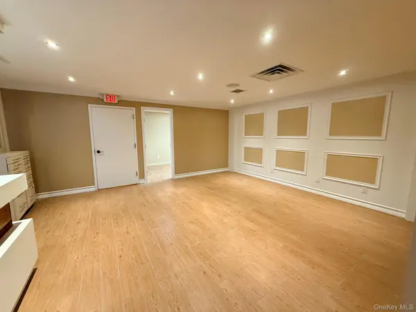 30 Main ST #1, Port Washington, NY 11050